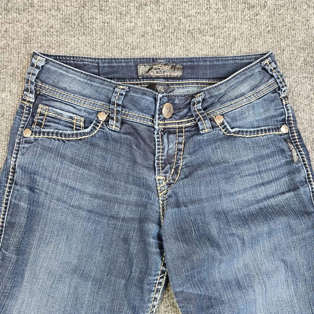 Silver Suki Capri Jeans Women's 26 Dark Wash Denim‎ Stretch Mid Rise Cropped